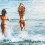 Sommer, Sonne, Strand und Meer – in Zeiten von Corona allerdings am besten nur mit einer Reisekrankenversicherung